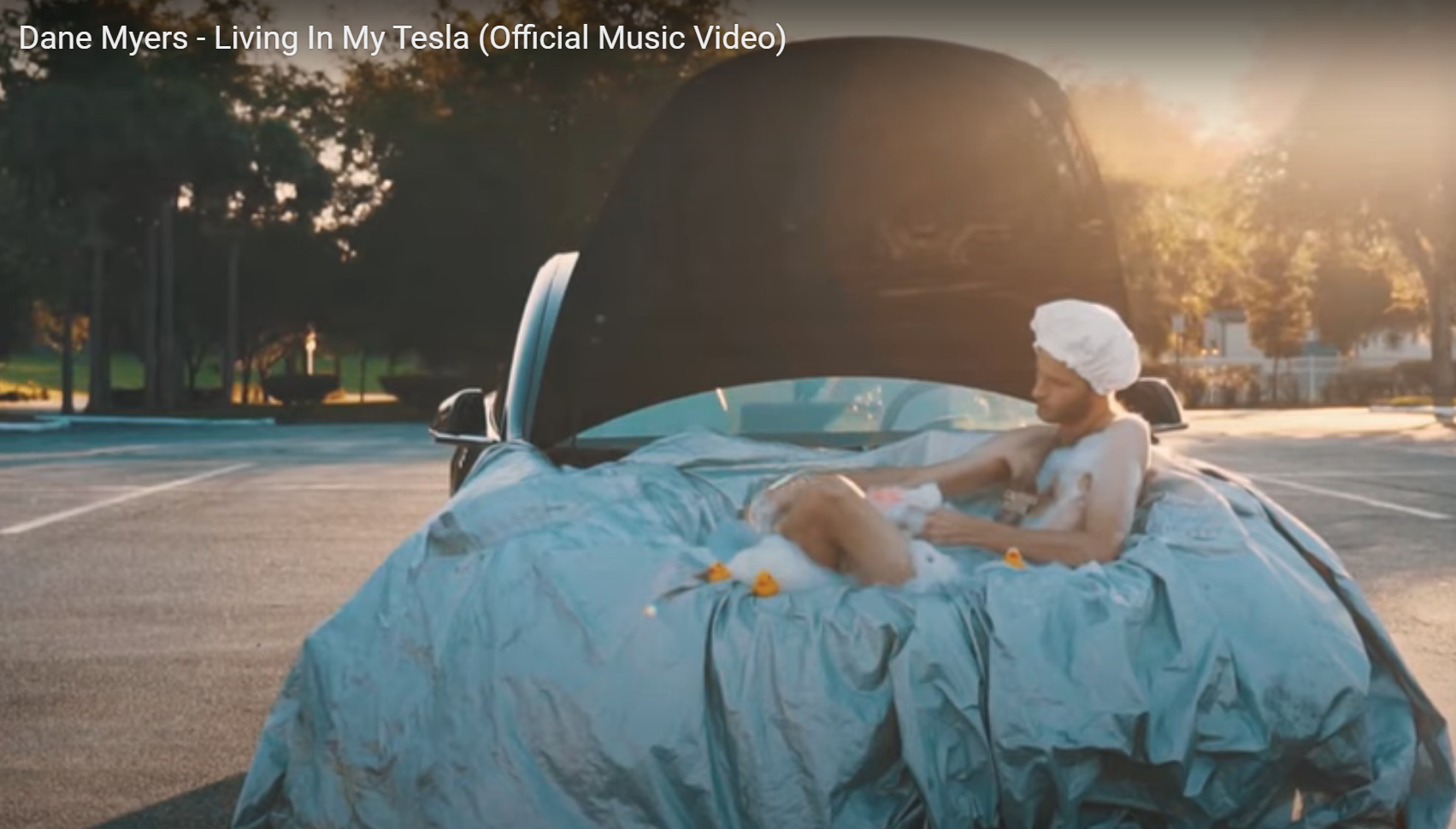 Living In My Tesla [Explicit] - Sea Us Rise